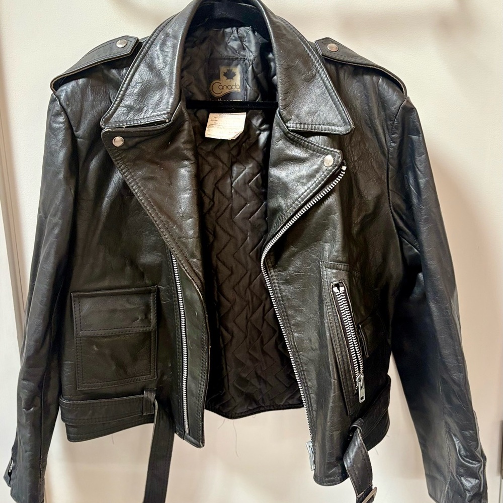 RARE VTG 80s Biker Moto Jacket Black Men's 46/XL Canada Leather Wear Patina